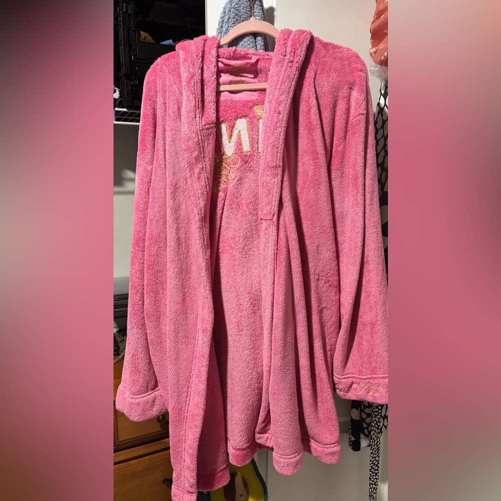 PINK Victoria's Secret Fuchsia Robe